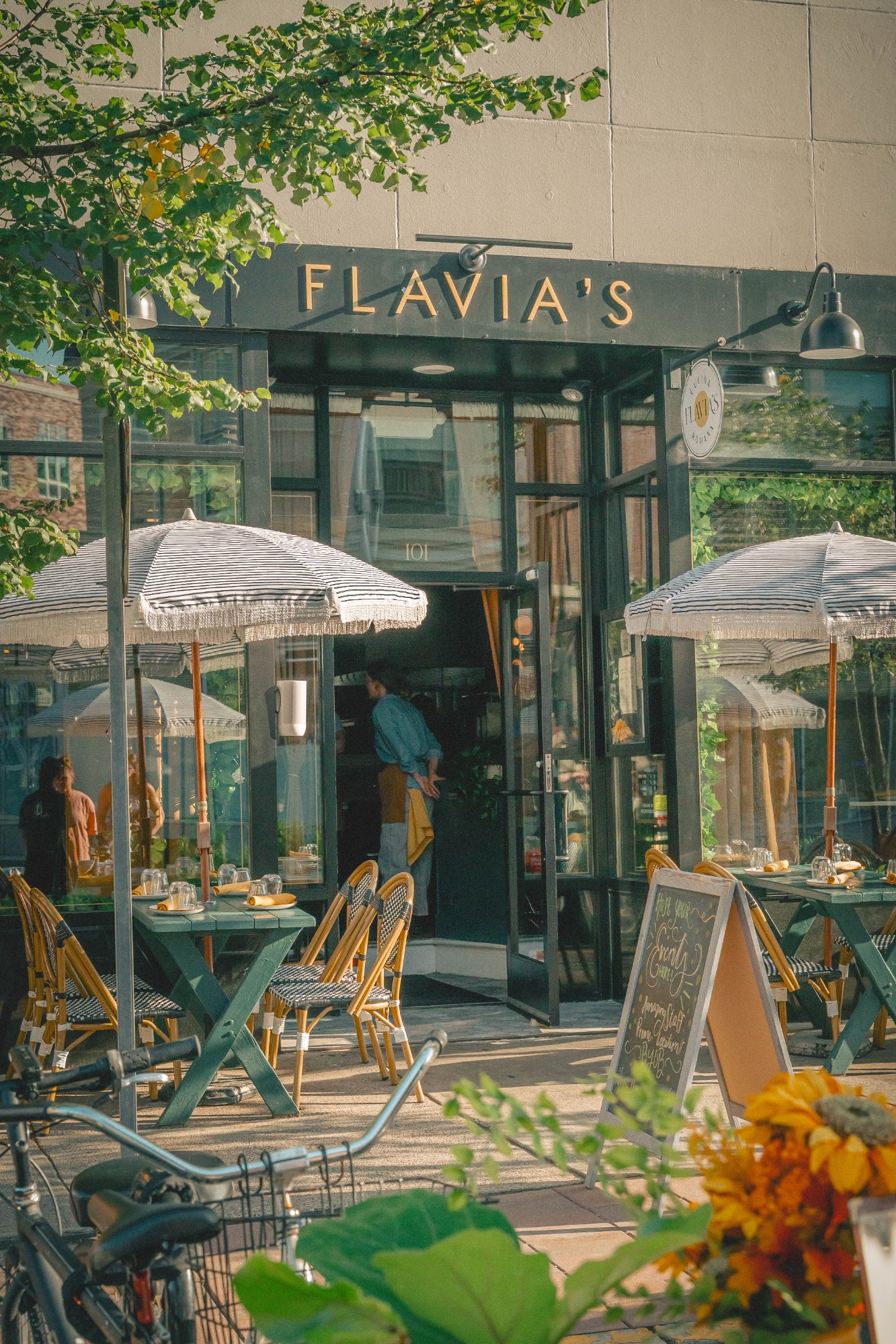 Flavia's Exterior